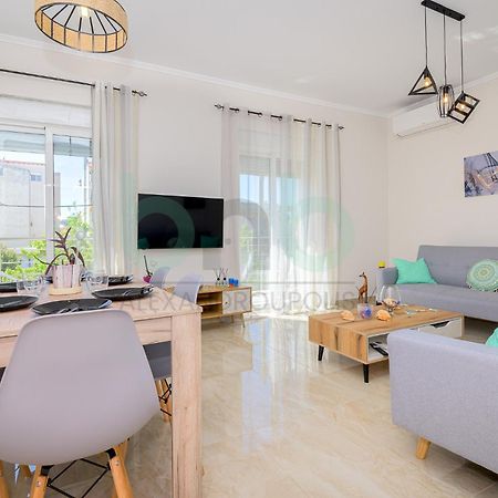 Ifigenia 2 Bdr Fresh Apartment Alexandroupoli Bagian luar foto